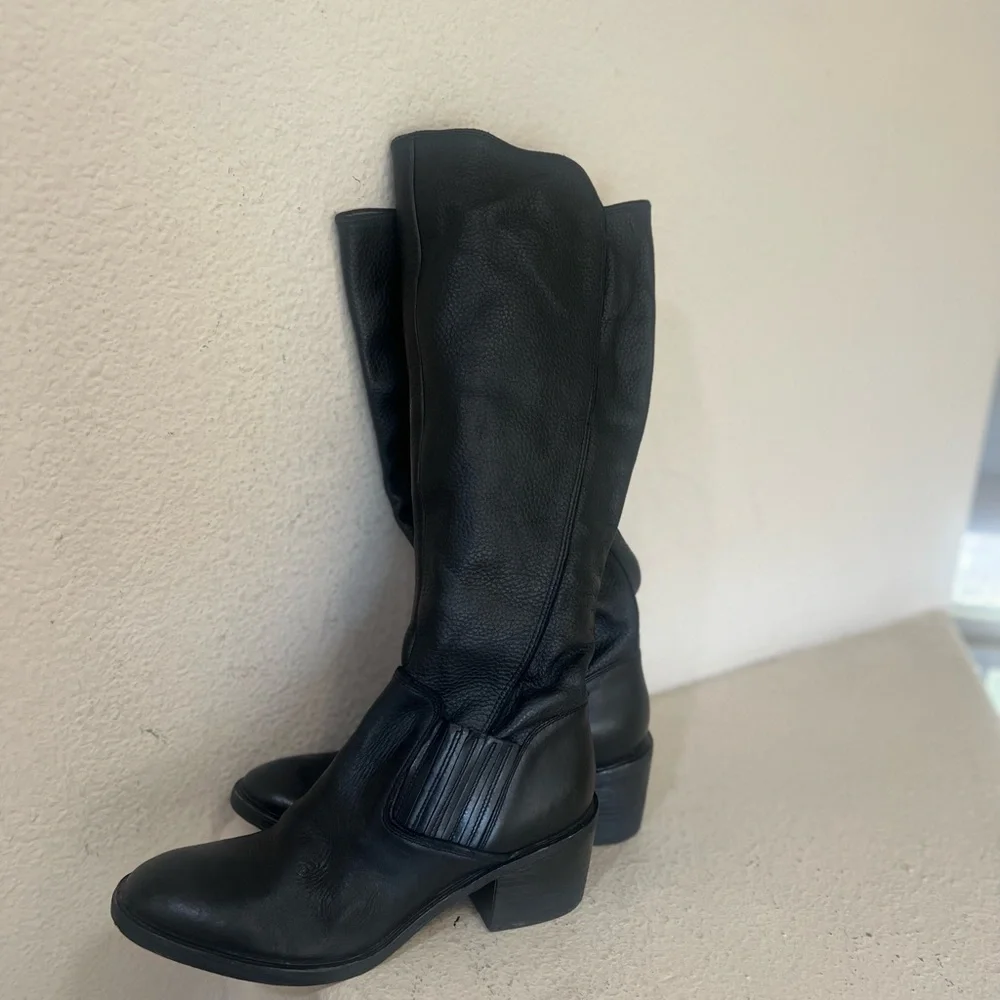 DONALD J PLINER Envy Block Heel Black Leather‎ Tall Ridding Boots Women SZ 7.5